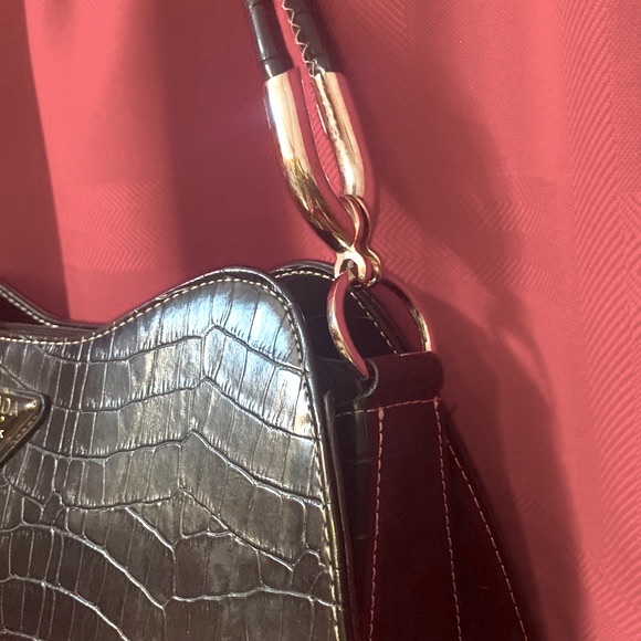 Pagoda Midland Black Croc Pattern Bag — Silver Metal Accents - Picture 2 of 7